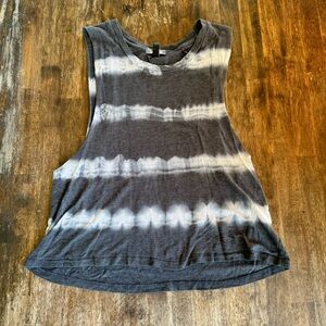 Billabong muscle tank